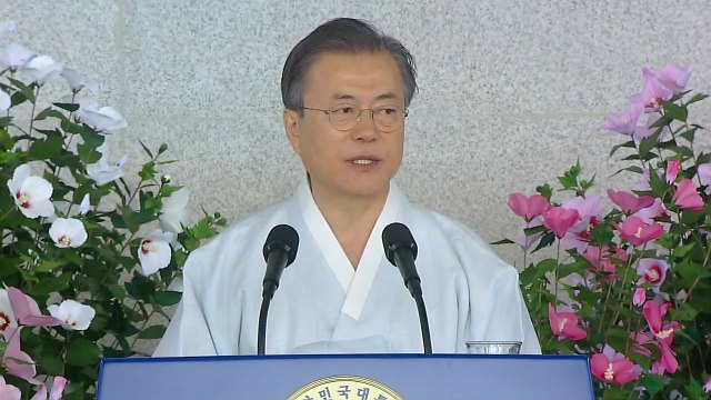 문재인 대통령 북미 실무협상 고비...이념 사로잡힌 외톨이 안 돼 / YTN