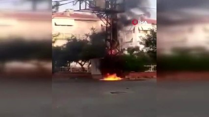 Trafoda patlama sonucu yangın kamerada