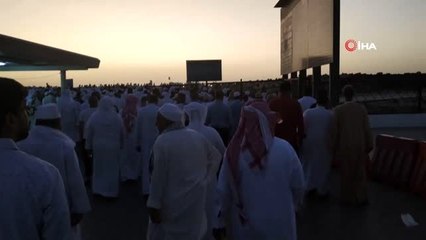 - Cennet'ül Baki'ye Ziyaretçi Akını