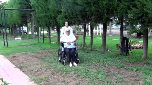 Yeşil dede nin aklı ilerlemiş yaşına rağmen ormanlarda