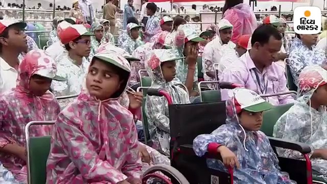 વડાપ્રધાન નરેન્દ્ર મોદીએ વધતી જનસંખ્યા વિશે કહ્યું, ‘પરિવાર નાનો રાખવો તે પણ દેશની સેવા’