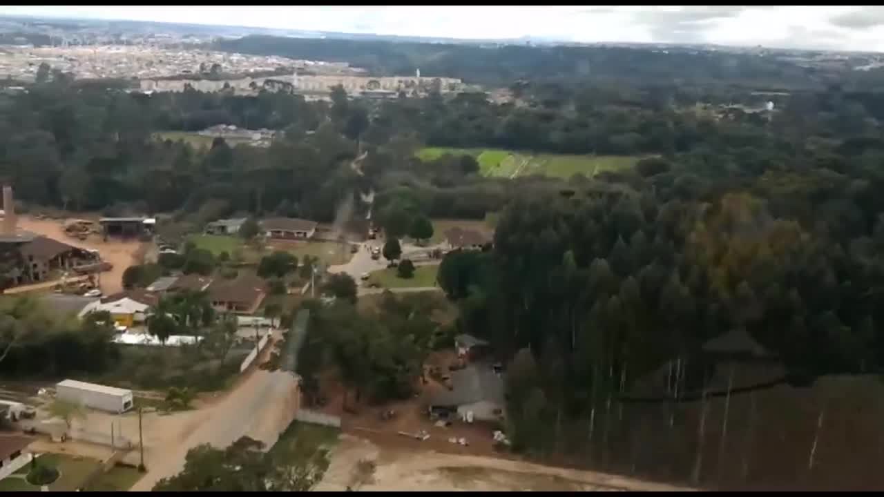 Polícia usa helicóptero para caçar envolvidos em confronto em Curitiba!