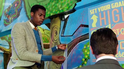 4 Oclock Club-S03e05-Bench-4