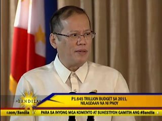 Tải video: Aquino signs 2011 budget