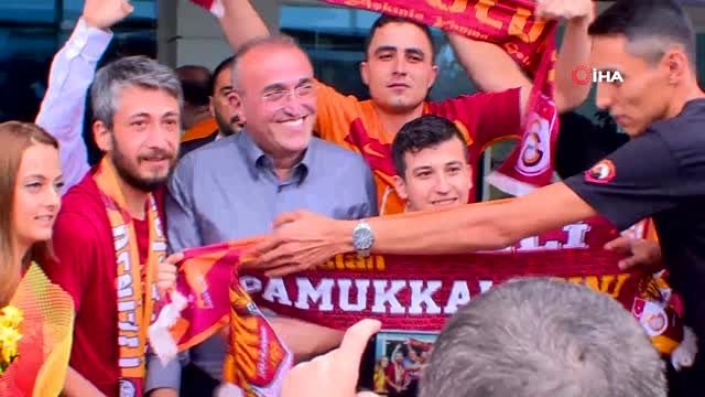 Galatasaray sezonun ilk maçı için Denizli'ye geldi