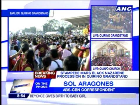 Stampede mars Nazarene procession