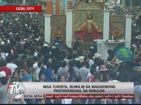 Tourists awed by Sinulog performances