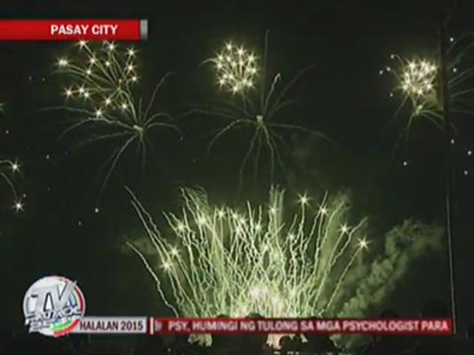 Thousands flock to watch Pyromusical Competition