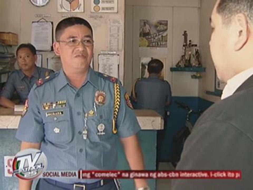 Cop insists that Erap hit him