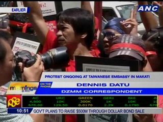 Protesters trooped at Taiwanese Embassy in Makati
