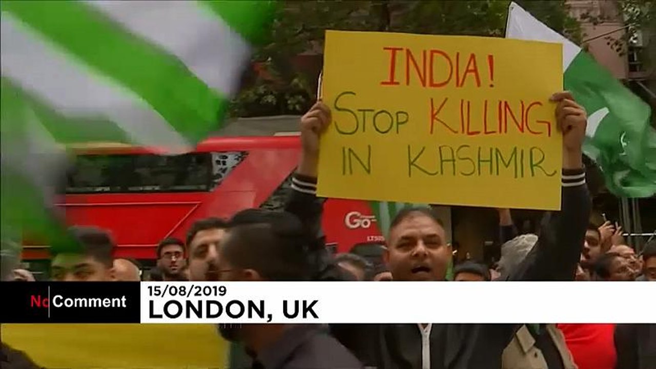 'Mach Tee, keinen Krieg!' Anti-indische Proteste um Kaschmir