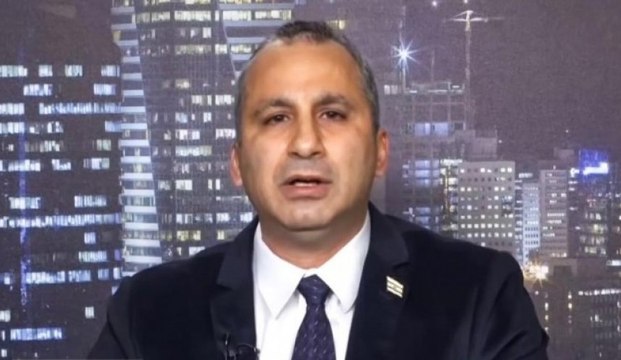 FOLLOW UP ماذا قال محلل إسرائيلي عن مصير بشار الأسد؟