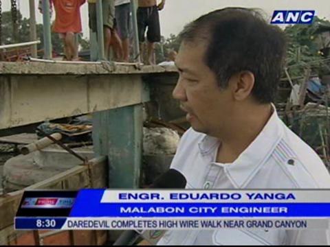 High tide causes floods in Malabon, Obando