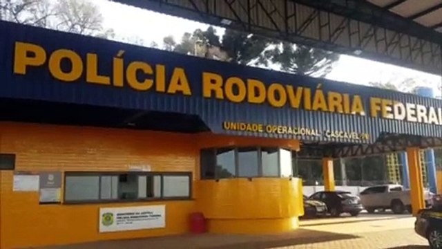 Exército realiza operação de fiscalização na BR-277, em Cascavel