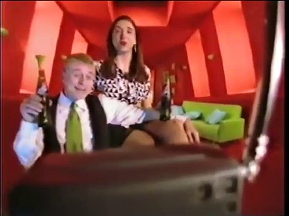 Comercial Guaraná Brahma (Sai de Baixo da tampinha) - 1996_360p