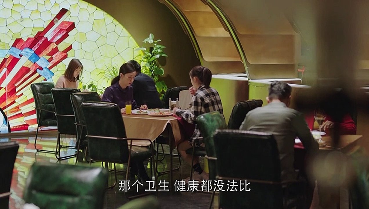《小歡喜》精彩CUT   宋老師竟然要和英子看韓劇，逛街，還拉勾勾