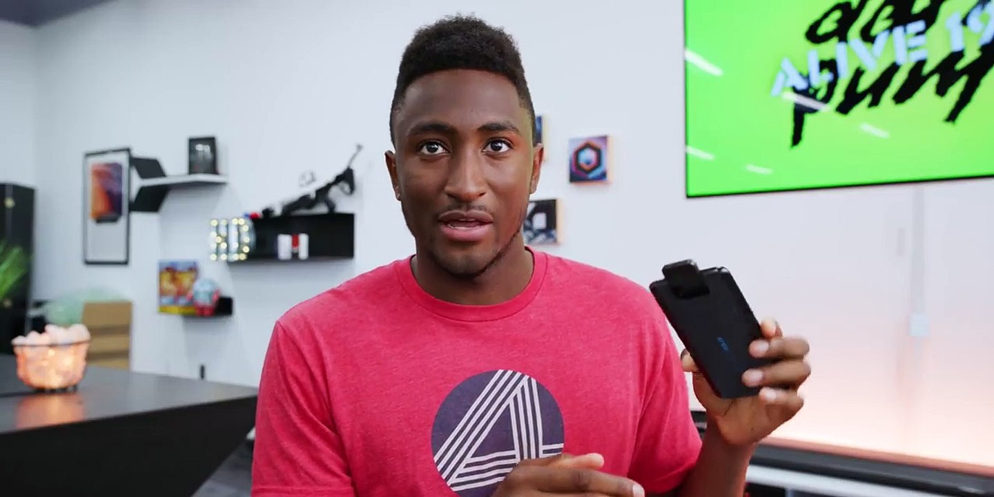 Asus ZenFone 6  Swivel Camera Magic!