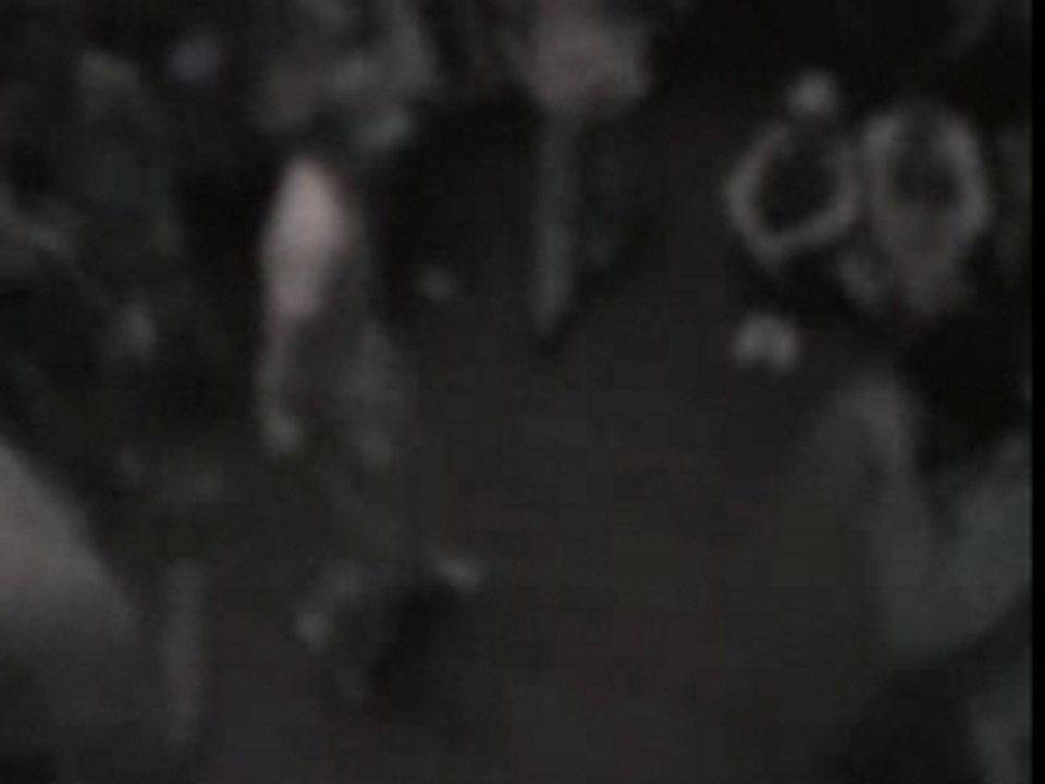 Hotsof (electro-panda) Vs Lill-fizz (gangsta-electro)