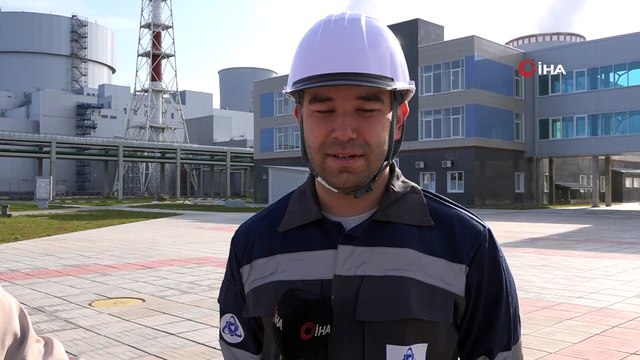 - Rusya’da diplomasını alan 88 nükleer enerji mühendisi, Akkuyu’da istihdam edildi - Leningrad NGS’de staj yapan Nükleer Enerji Mühendisi Anıl Memiş, Akkuyu NGS’de göreve başlamayı iple çektiklerini söyledi - Memiş: 'Türkiye’nin gelece