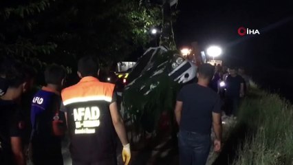 Otomobil sulama kanalına düştü: 2 ölü