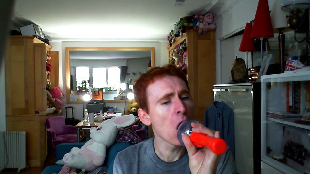 Wiwi égratigne waves of you d'Eric Turner