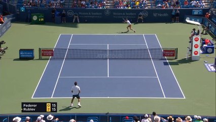 تنس: بطولة سينسيناتي: روبليف يهزم فيدرير 6-3 و 6-4
