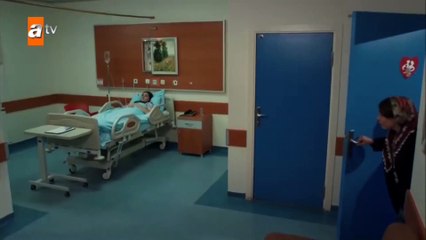 Mavi hastaneye kaldırılıyor! - Aşk ve Mavi 3.Bölüm