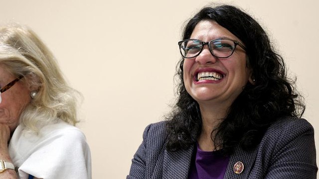 Humanitárius okokból beengedik Izraelbe a korábban kitiltott amerikai képviselőnőt