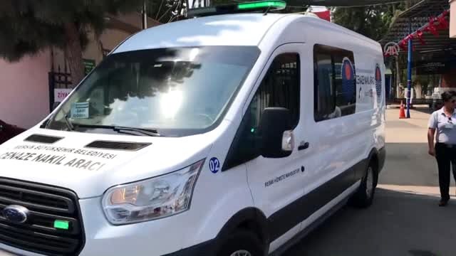 Denizde boğulan baba ile oğlu toprağa verildi