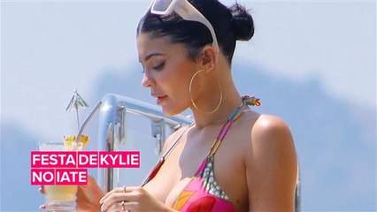 Kylie Jenner celebra o aniversário da melhor forma