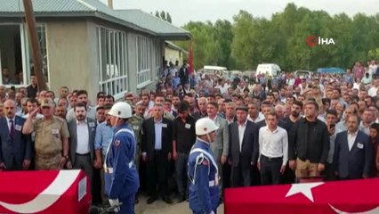 Düğün günü kardeşiyle birlikte toprağa verildi