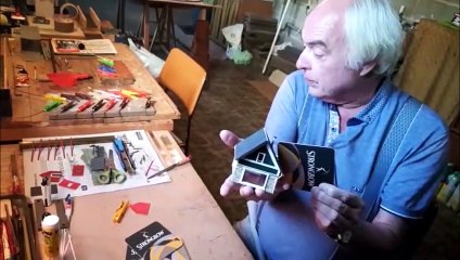 Fabrication de maisons miniatures en sous-bock