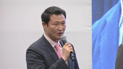 '가습기살균제 기업서 접대' 특조위원 직무정지 / YTN