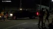 شاهد: شاحنة تابعة لسجن أمريكي تصدم متظاهرين ضد سياسة الهجرة