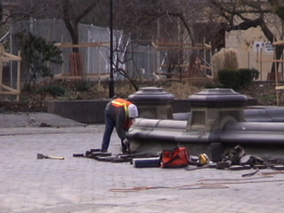Washington Square: Folies Bloombergeres