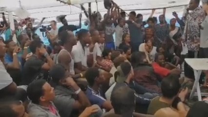 La falta de un país dónde desembarcar bloquea la solución para el Open Arms