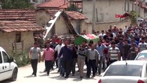 ISPARTA Birlikte yaşadığı kadını, babasını ve köyün muhtarını öldüren kişi tutuklandı -3