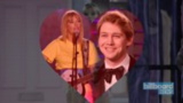 Twitter Reacts to Taylor Swift's 'Lover' | Billboard News