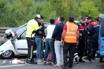 Bolu'da, TEM'de feci kaza: 2'si çocuk 13 yaralı
