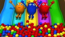 Aprende los Colores con huevos sorpresa en la pelota de baño - Video para Niños