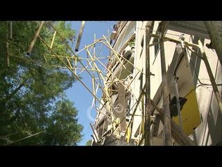 RTV Ora kthehet në skenën e krimit: Mes grumbullit të hekurave ka ende gjurmë gjaku