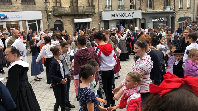 Bugale Breizh : le Grand bal des enfants à la Saint-Loup
