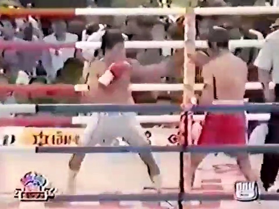 แสน ส.เพลินจิต VS อะควิเลส กุซแมน Saen Sor Ploenchit VS Aquiles Guzmán