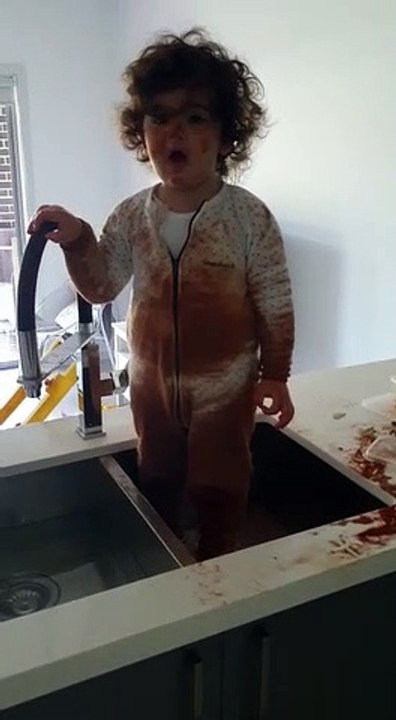 Daughter Destroys Spices Drawer