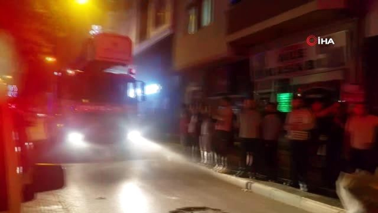 Giyim mağazası alev alev böyle yandı