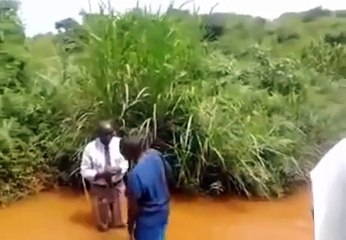 Batismo ccb na Africa Gloria a Deus
