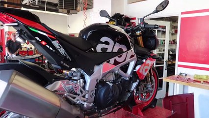 Removing the Tuono V4 Stock Exhaust!!!