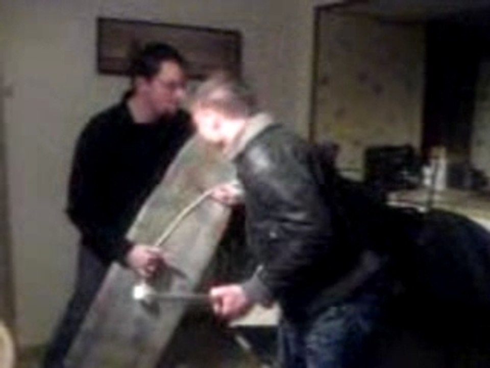 le poux a la contrebasse et tousty a la guitare