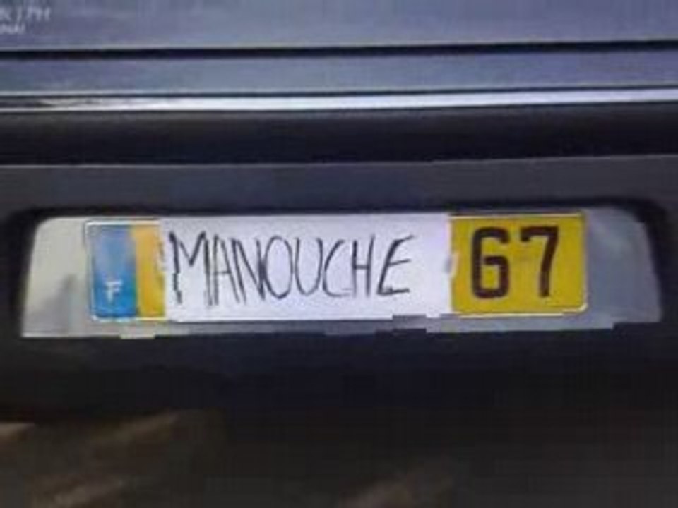 CLIP MANOUCHE01