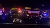 Anadolu Otoyolu'nda yolcu otobüsü ile tır çarpıştı - (2)